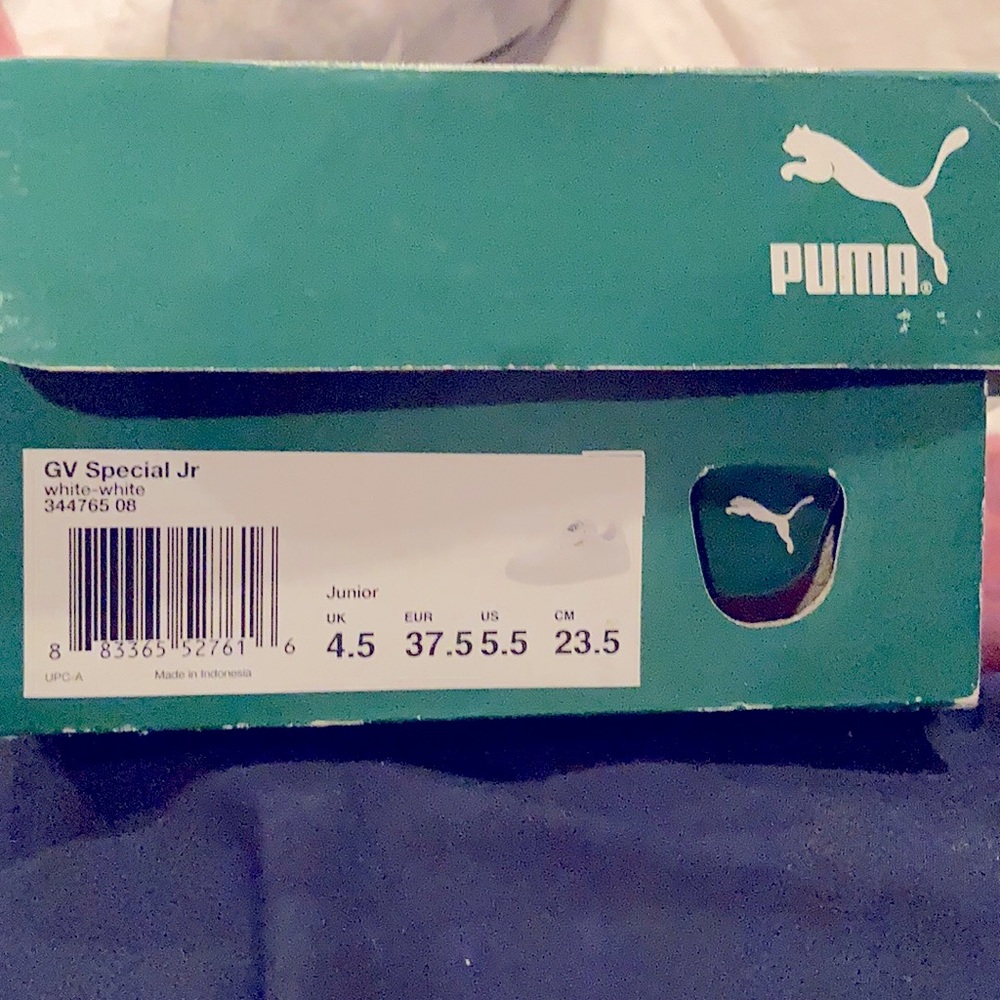 Puma sneakers